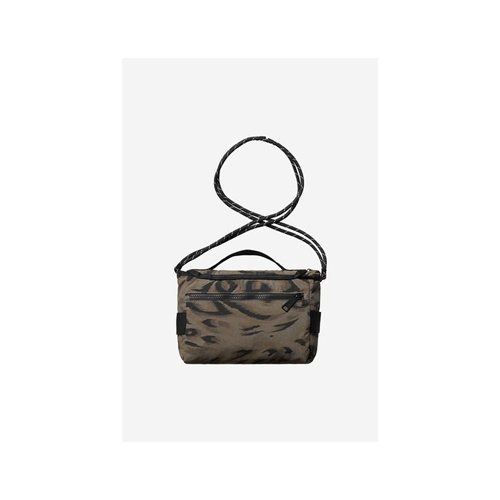 Travon Shoulder Bag Duck Feather Print C