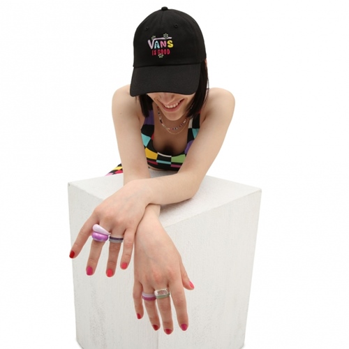 IreneIsGood Cap Black