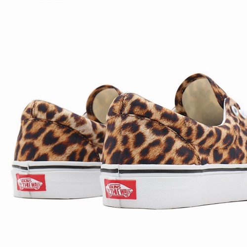 UA Era Leopard Black True White
