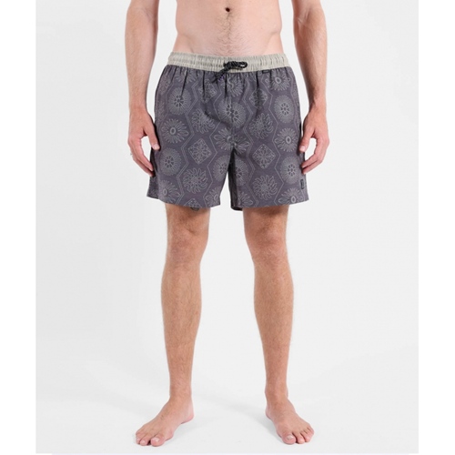 Motel Beach Short Black