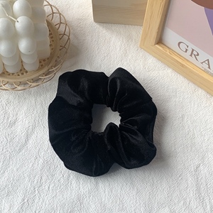 Haarband Skrunchie Samt schwarz