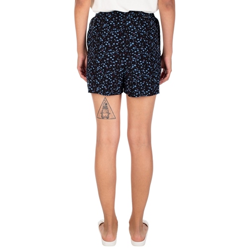 Blossy Short Black