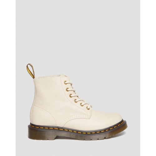 101 UB Parchment Boot Beige